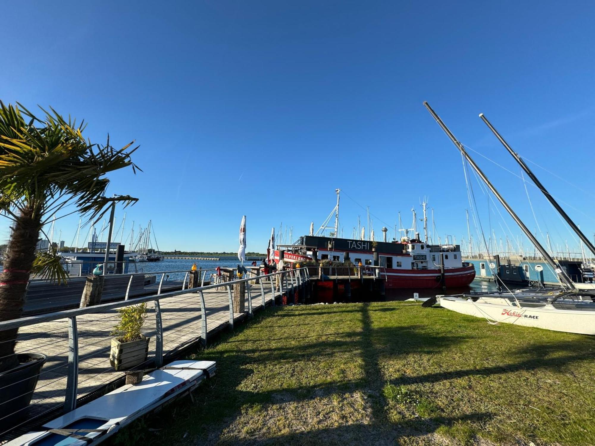 Hausboot Fehmarn Hotel Eksteriør billede